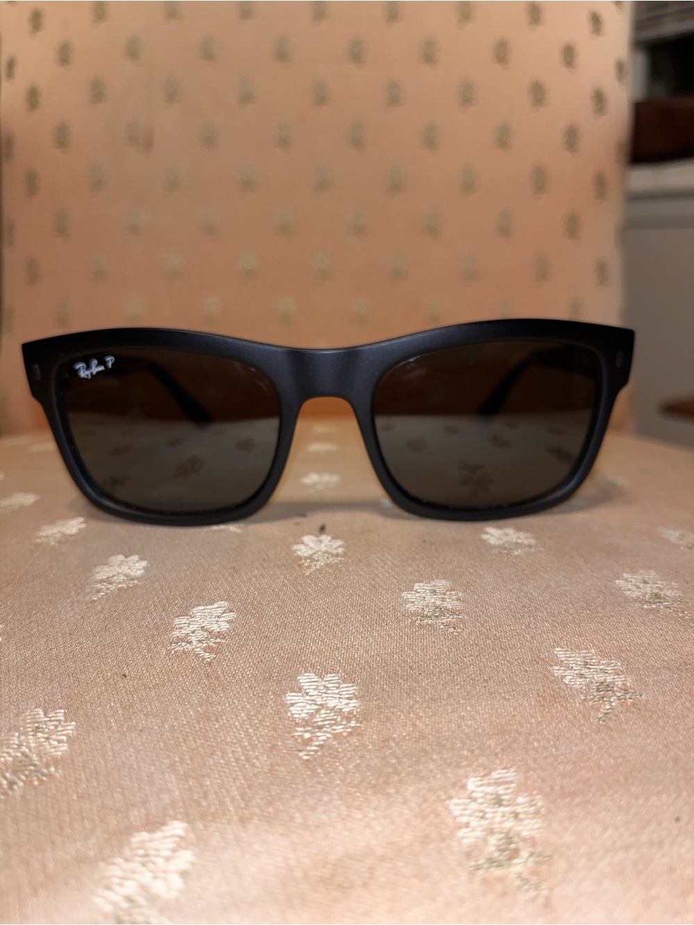 Ray Ban sunglasses RB 4428 in flawless condition.